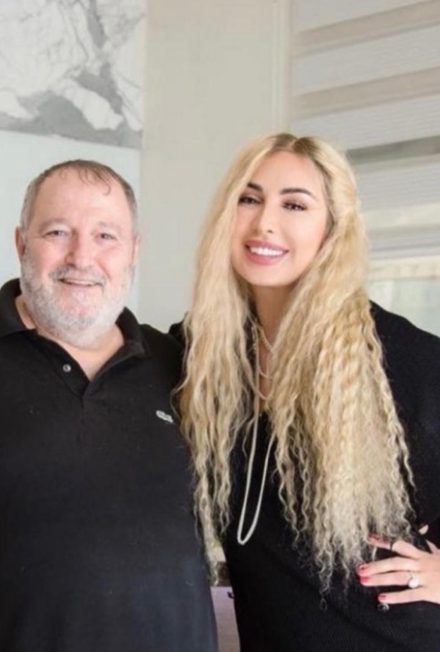 عدنان الكاتب وجويل