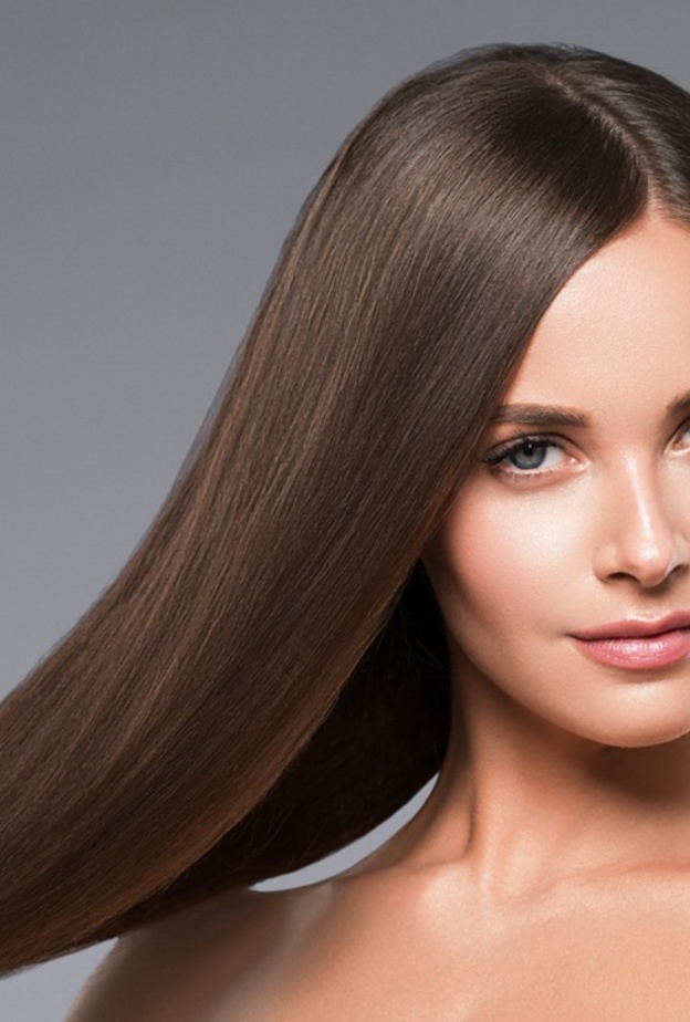 طريقة فرد الشعر بالمكونات الطبيعية