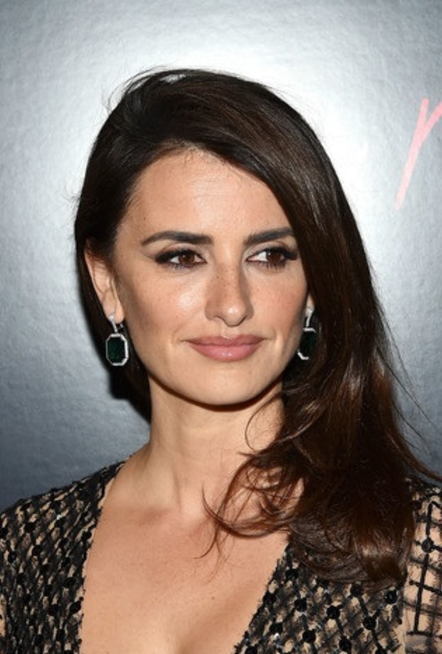 أقراط بينيلوبي كروز من شوبارد