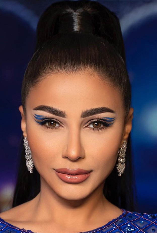 مكياج قوي لسهرات رمضان 2021 مع الايلاينر الهندسي بأسلوب مهيرة عبدالعزيز