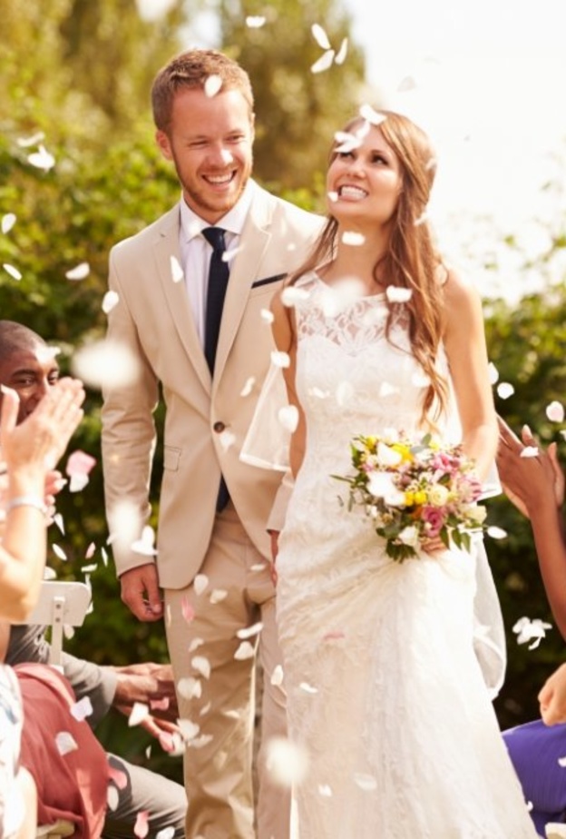 نصائح لضمان نجاح حفلات الزفاف الصيفية