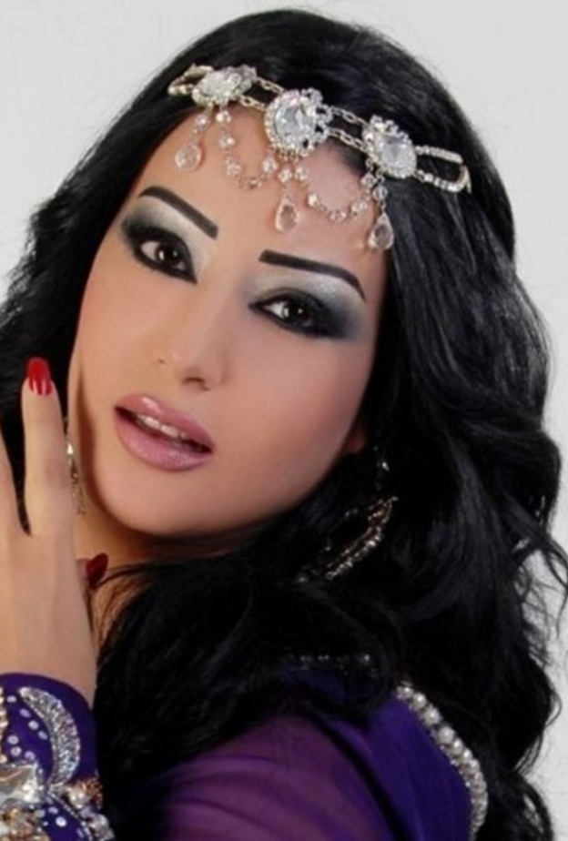 سمية الخشاب