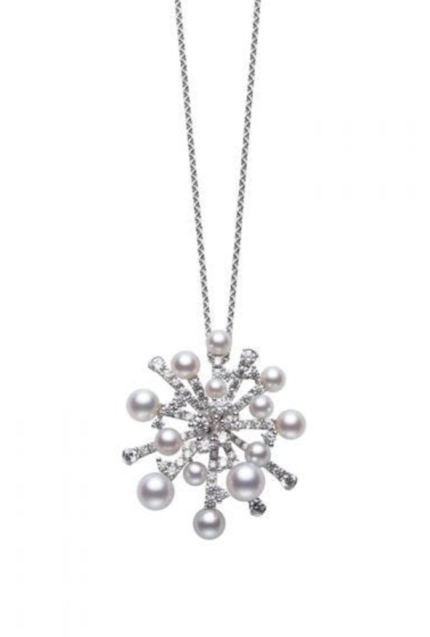  سلسال من ميكيموتو Mikimoto