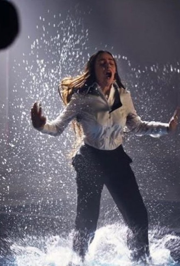 شريهان في كواليس اعلانها