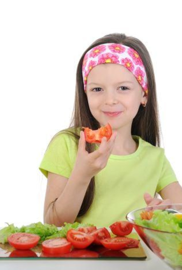 فوائد السلطة للأطفال في رمضان