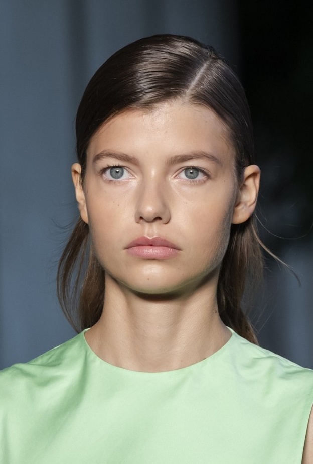 اسرار المكياج النيود لإطلالة نهارية ناعمة في شهر رمضان 2021