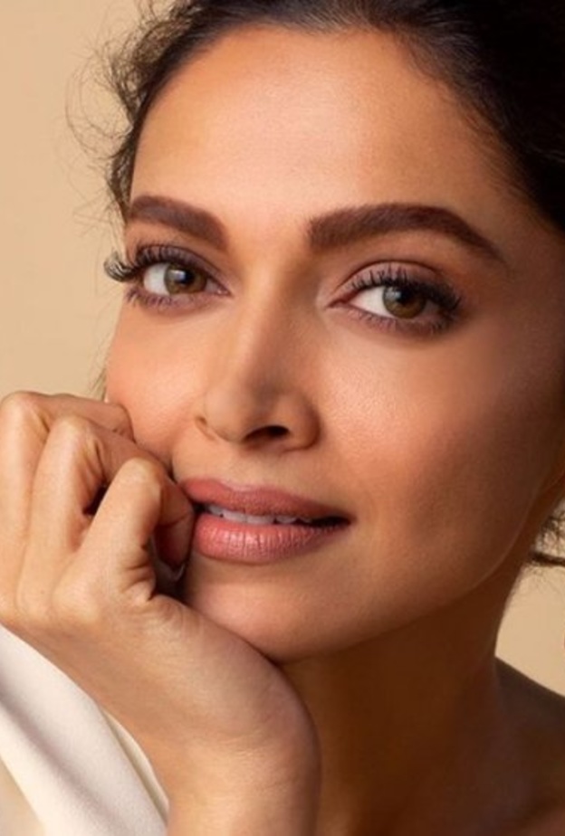 ديبيكا بادوكون تدعو للاهتمام بالصحة النفسية