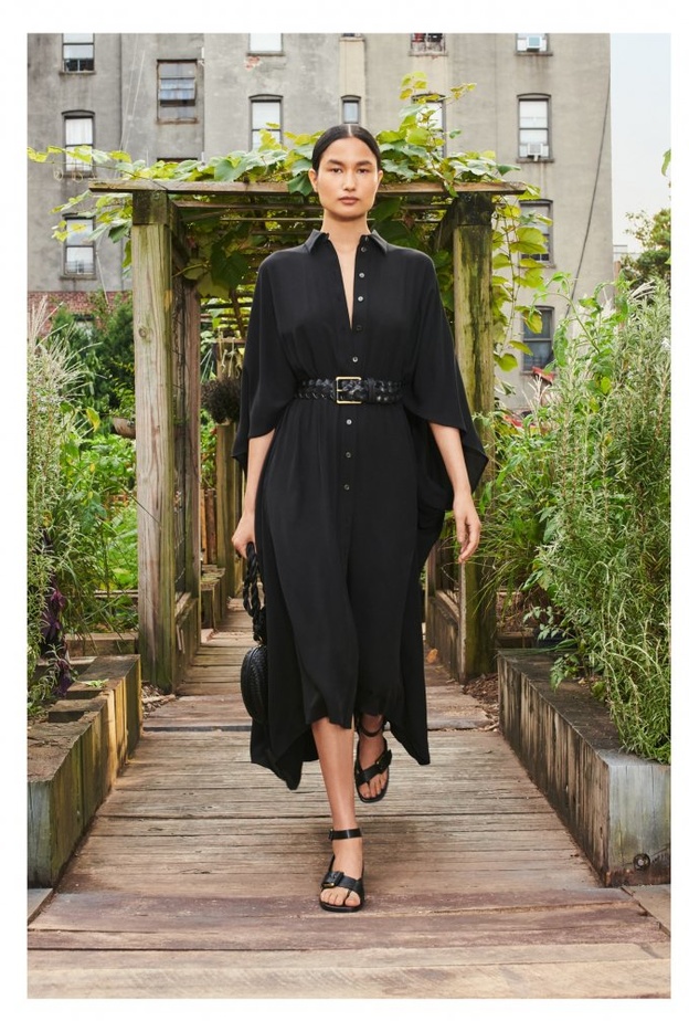 احدث موديلات الفستان القميص من مجموعات صيف 2021