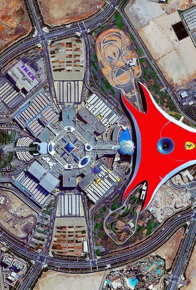  الأماكن السياحية في الإمارات عالم فيراري Ferrari World