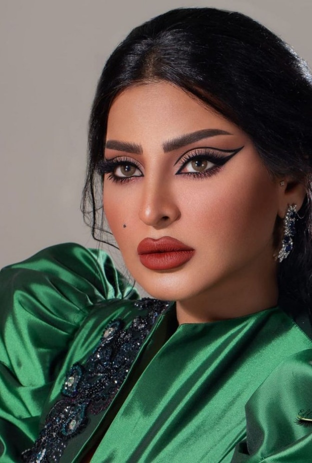 مكياج عربي قوي مع الايلاينر من وحي ريم عبد الله