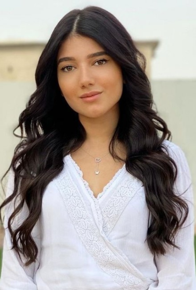 تسريحات شعر يومية من نارين بيوتي