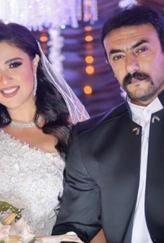 ياسمين عبد العزيز وأحمد العوضي