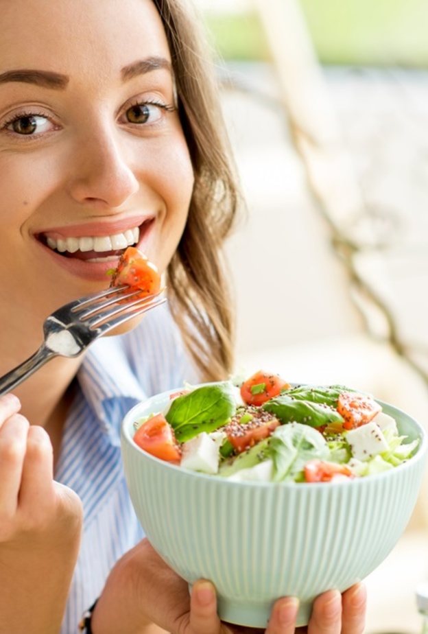 10 قواعد ذهبية لأكل صحي مُشبع بدون حرمان