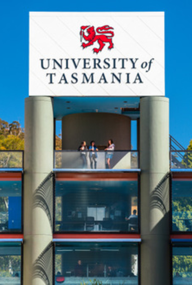 أشواق عبدالله مدخلي لموقع هي: أريد أن أصنع أثرا فعالًا في المجتمع ولو على شخص واحد