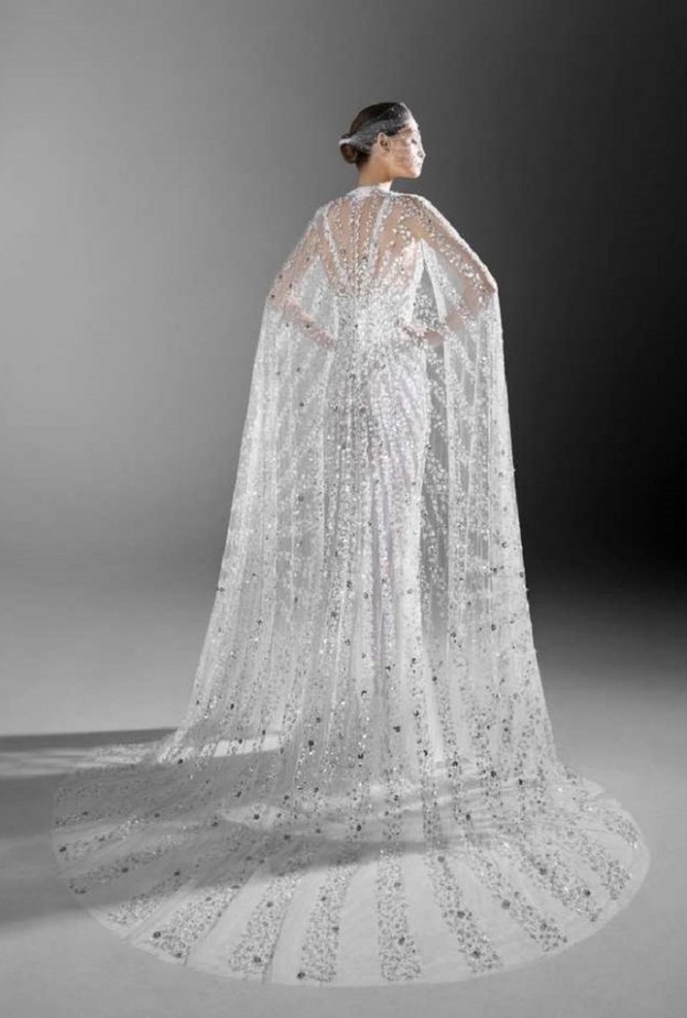 موديلات فساتين زفاف مع كاب من زهير مراد