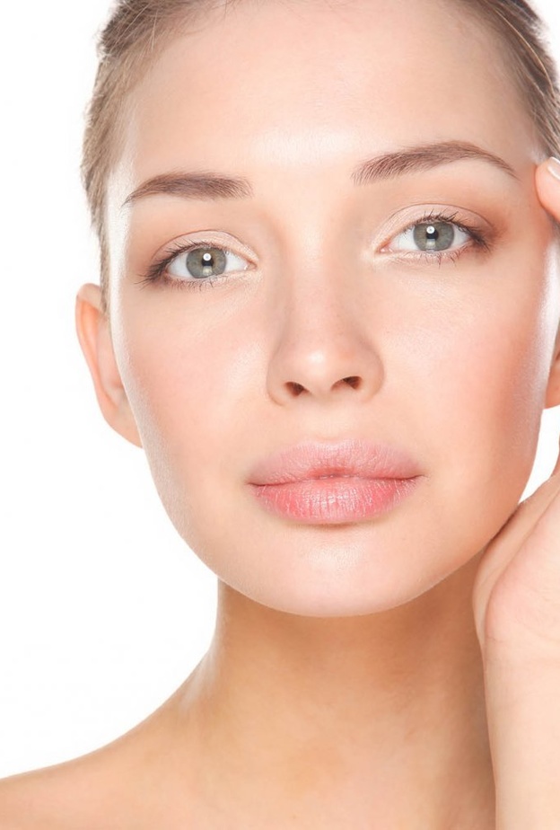  خلطات طبيعية من البقدونس لتفتيح لون البشرة قبل العيد