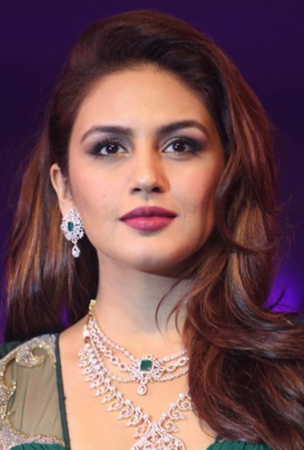 هوما قرشي تشارك في حملة لمكافحة وباء كورونا