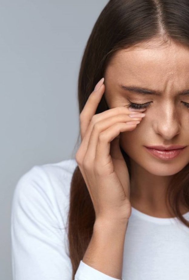  رئيسية انفصال الشبكية في العين أسبابه وأعراضه