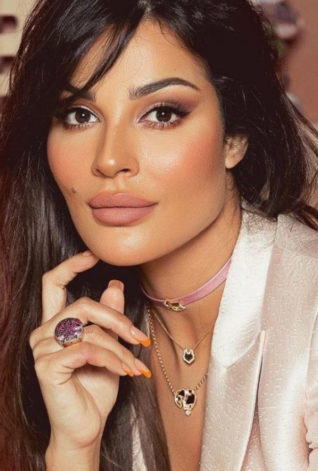 نادين نسيب نجيم 