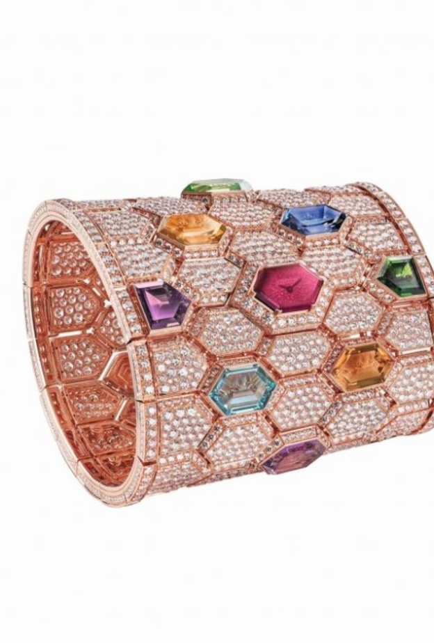  ساعة من بولغري Bvlgari