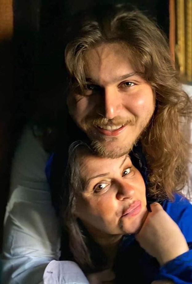 الراحلة نادية العراقية