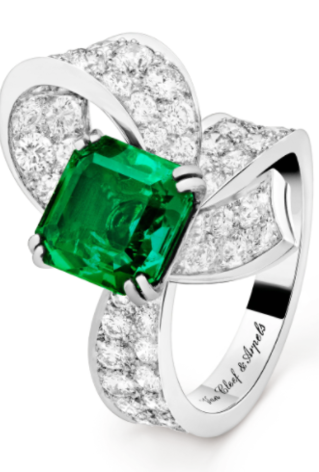 خاتم من فان كليف اند آربلز Van Cleef & Arpels