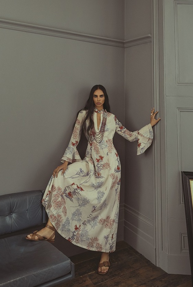 جلسة تصويرية خاصة بـ "هي" تحت عنوان Romantic Sensibility