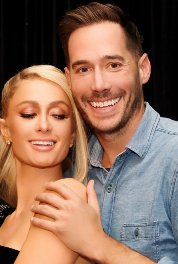  باريس هيلتون Paris Hilton حامل في طفلها الأول