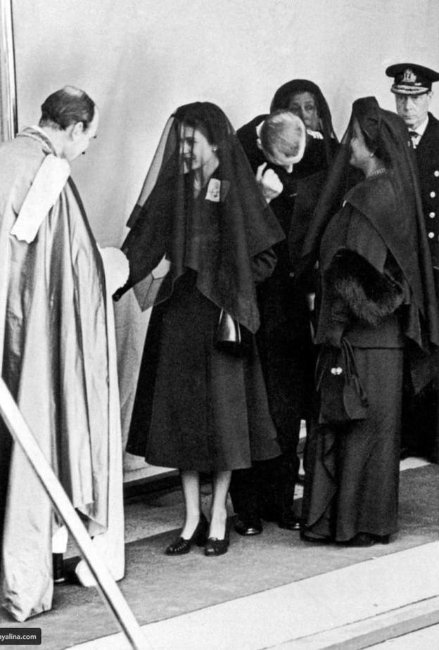 نظرة على ملابس حداد سيدات العائلة المالكة البريطانية على مر السنين