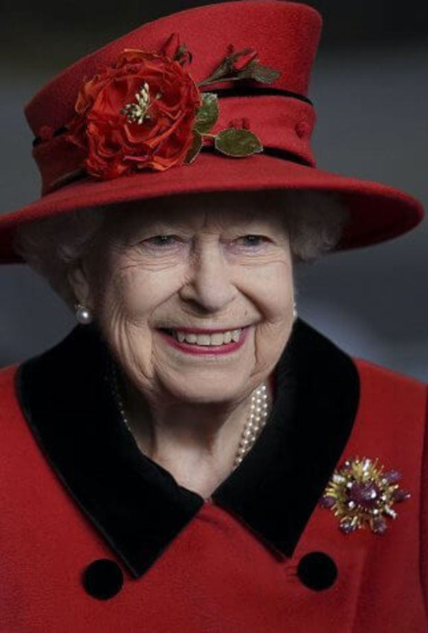 ملكة بريطانيا تسافر إلى بورتسموث في مهمة رسمية ميدانية نادرة