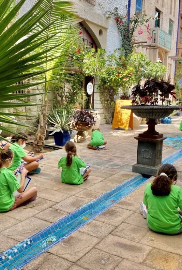 نشاطات عدة في القوز