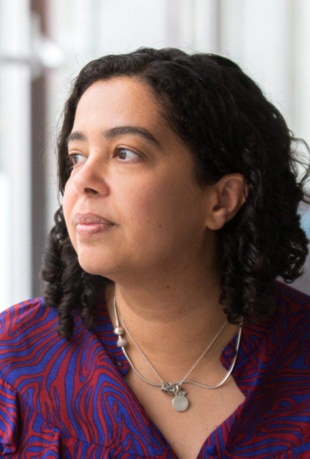  الفنانة الإماراتية هند مزينة