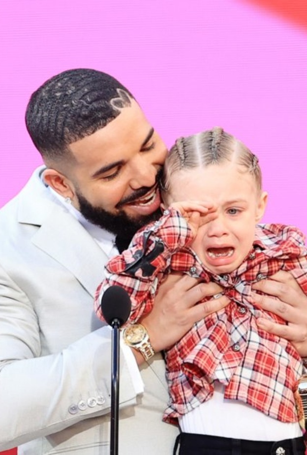 دريك و ابنه أدونيس