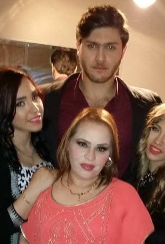 نادية العراقية واسرتها