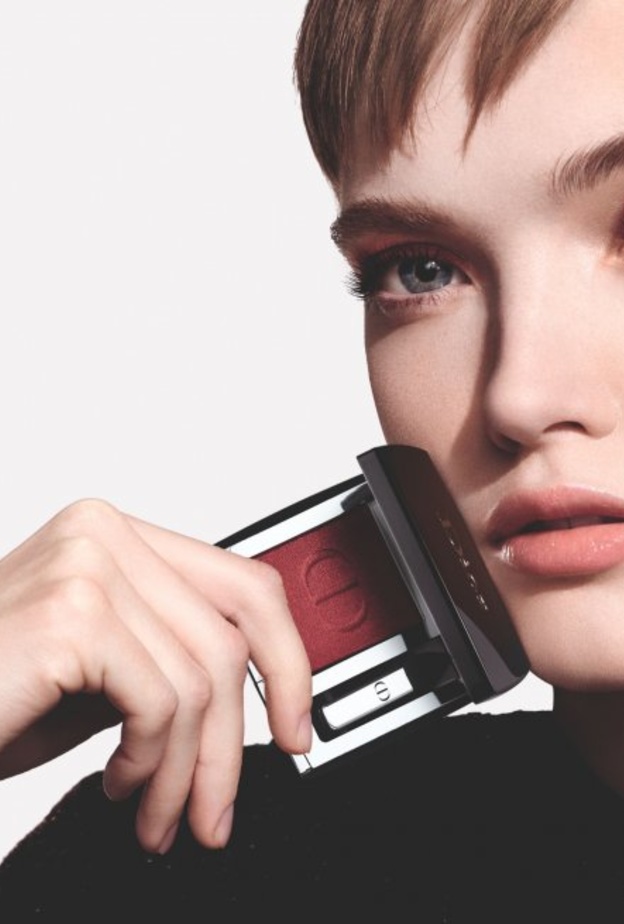 Diorshow.. زيّني عينيك بمستحضرات Dior