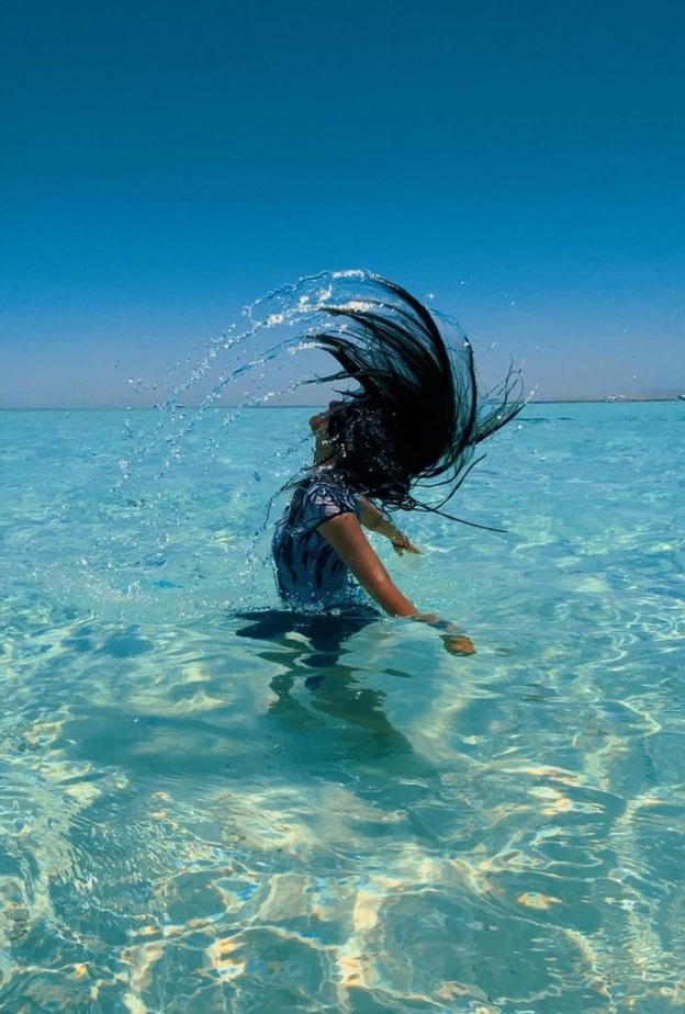 العديد من التجارب البحرية المميزة مع شركة مسارات - مدربة الوعي منال السدحان تستمتع بتجارب مسارات السياحية 