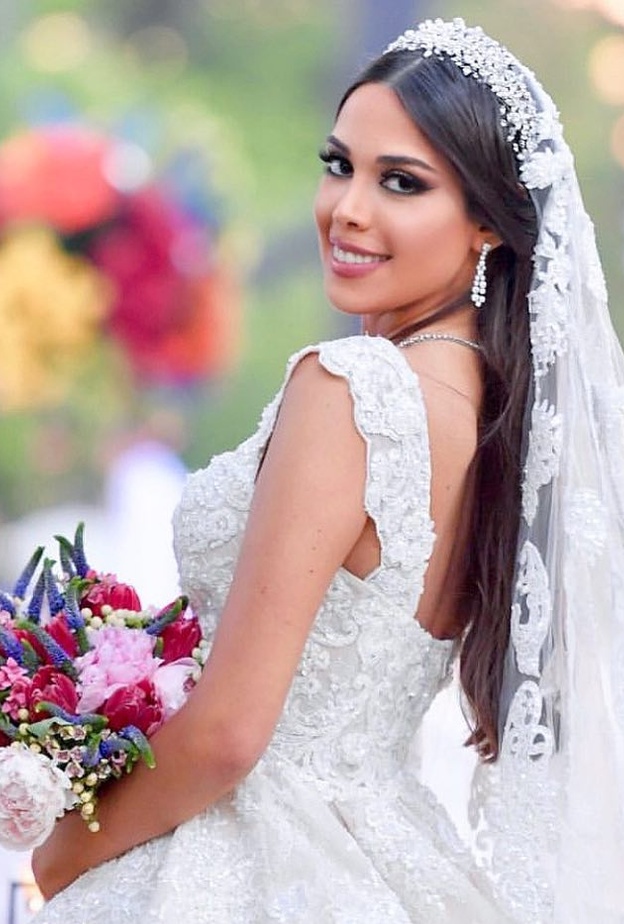 استوحي مكياج عروس مميز على طريقة الميك اب ارتست باتريسيا ريغا