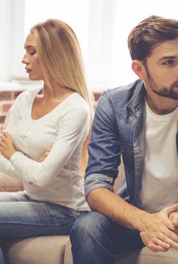 نصائح للتعامل مع الزوج الذي يتعمد إحراجك أمام الناس