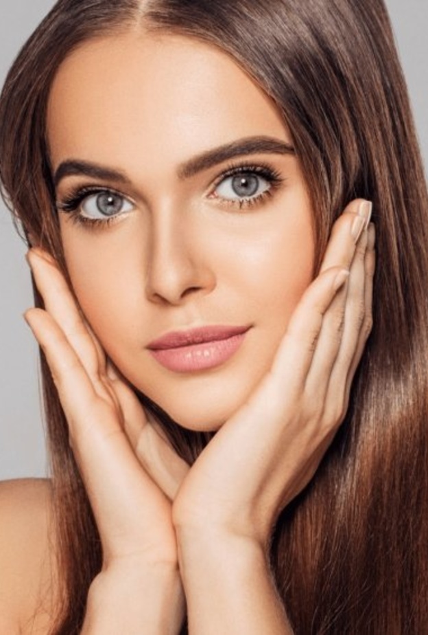 يخترق زيت جوز الهند طبقات أعمق من الجلد ويجدد خلايا الجلد