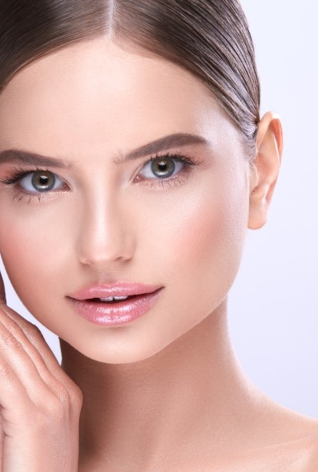 طريقة تحضير قناع الافوكادو والموز لتنقية البشرة الدهنية