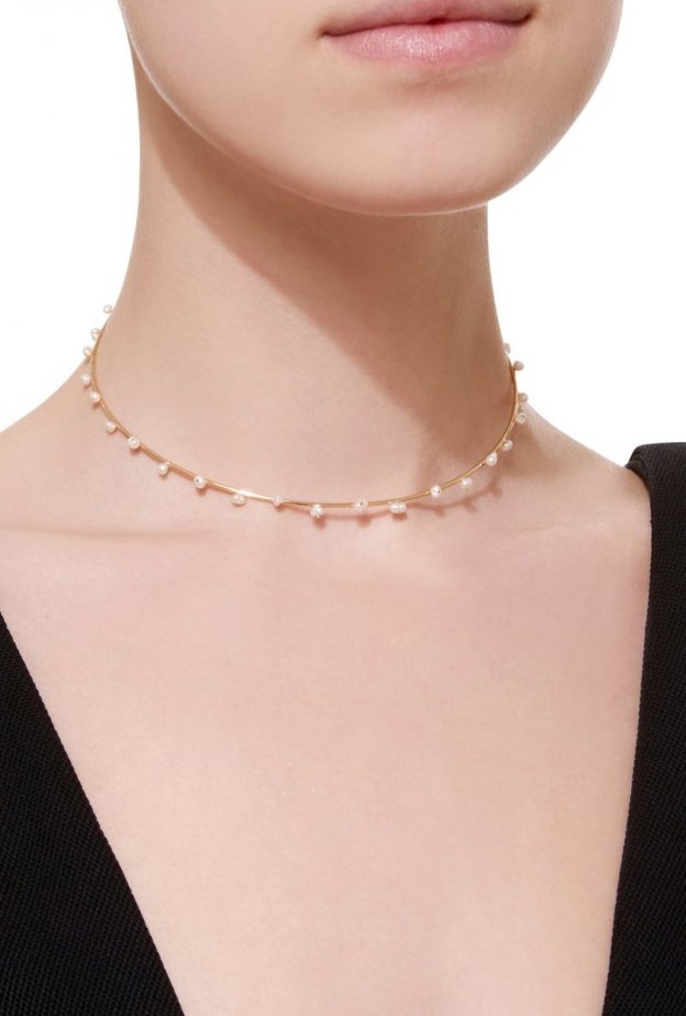 أناقة عصرية بموديلات عقود تشوكر