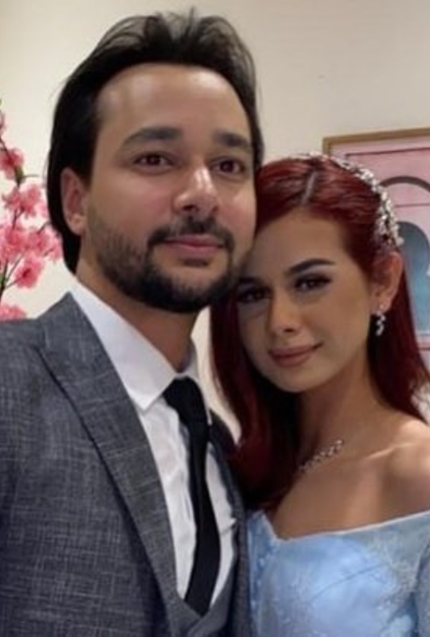 منة عرفة وخطيبها