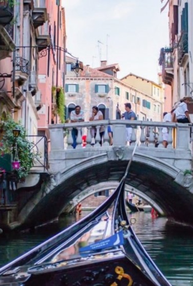  لا حجر صحيا للقادمين من الامارات الى ايطاليا