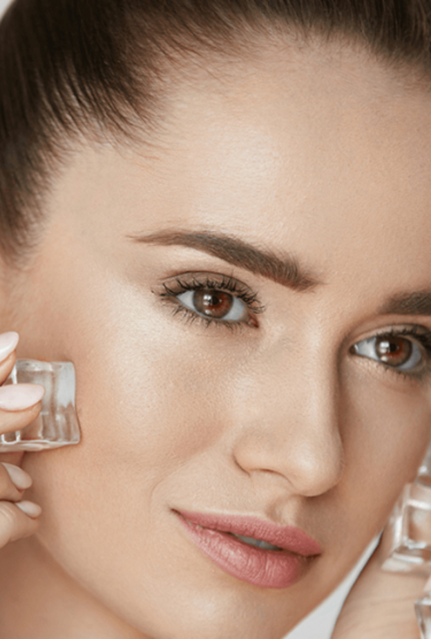 مكعبات الثلج على البشرة تعمل على تحسين الدورة الدموية في الصيف