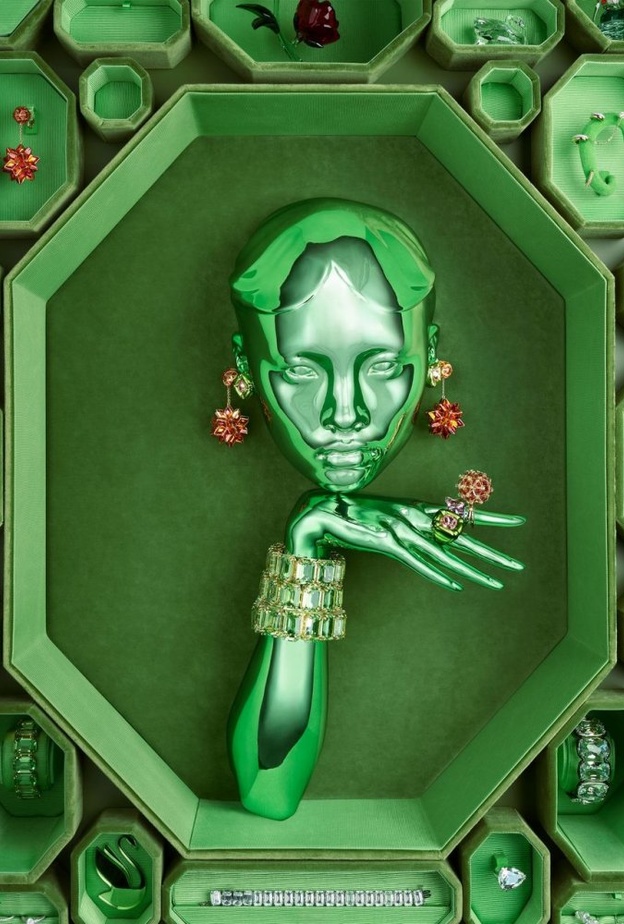 متاجر INSTANT WONDER