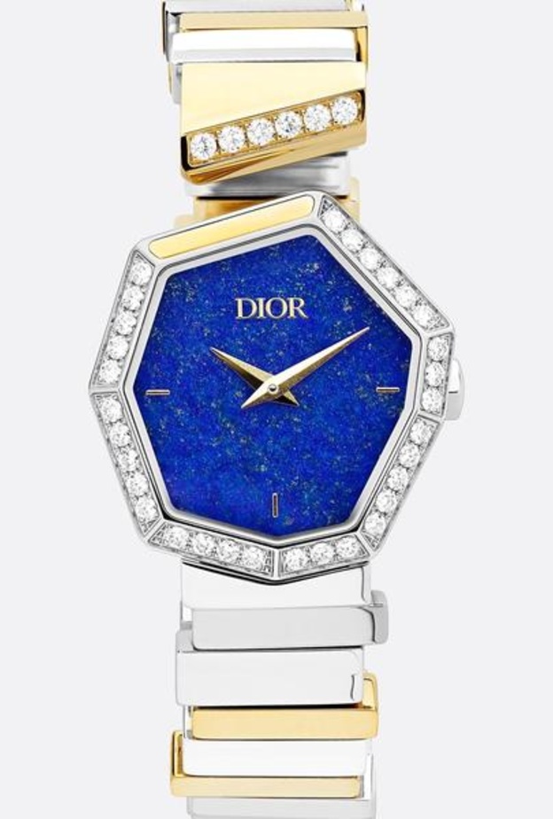 ساعة من ديور Dior