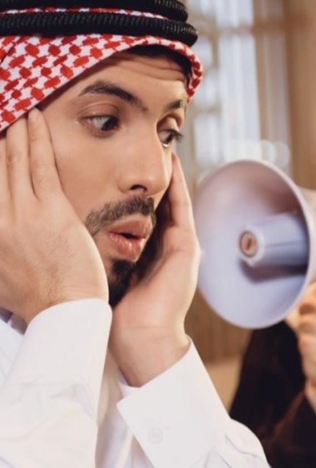 عبارات لا تقوليها لزوجك عند عودته إلى المنزل