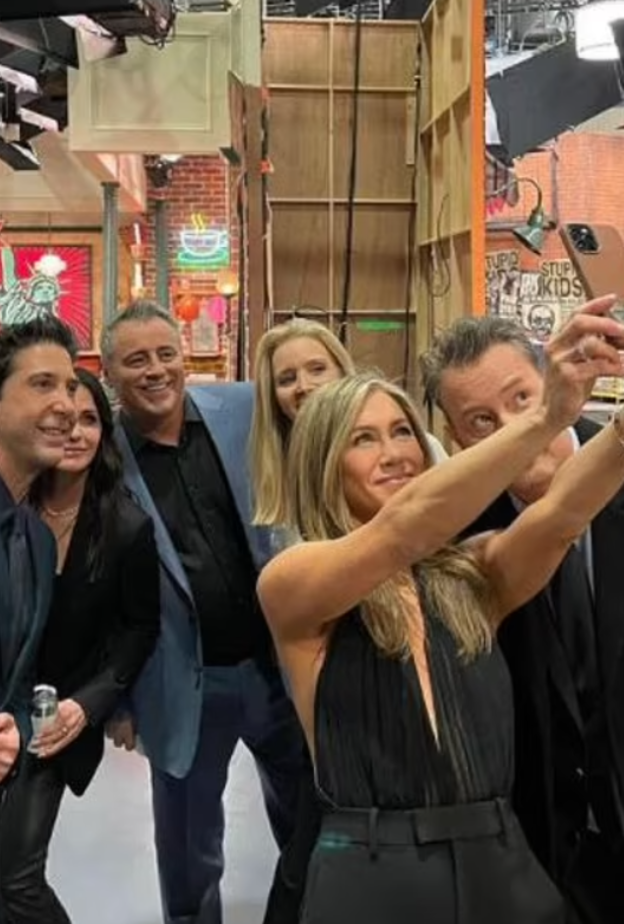 أبطال فريندز