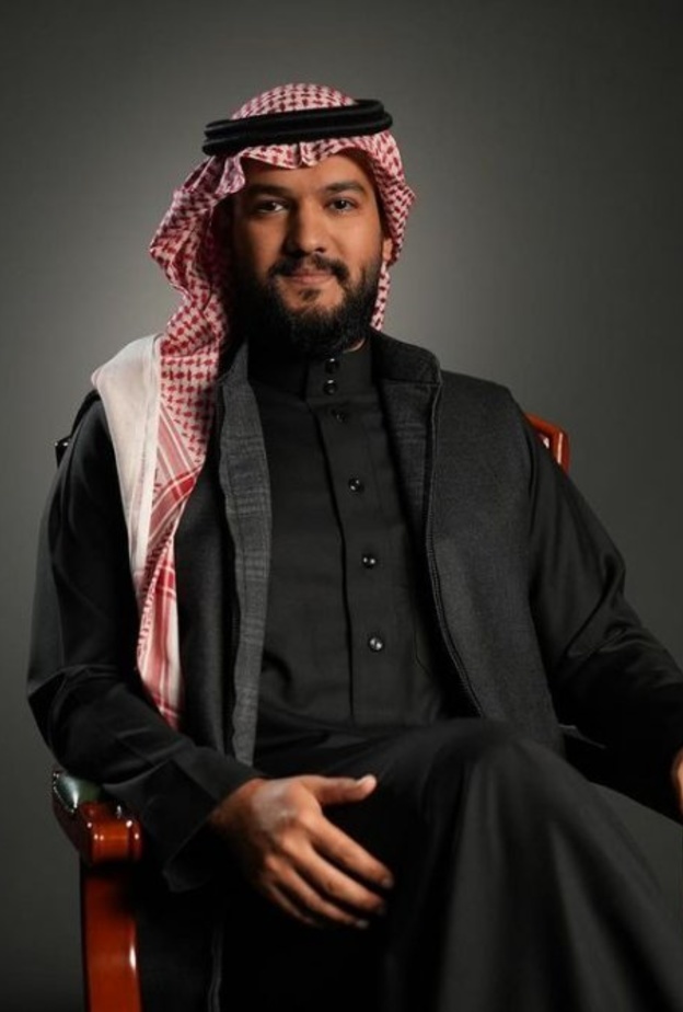  عمر الجريسي مقدم بودكاست سقراط وصاحب فكرة حكاية صورة 