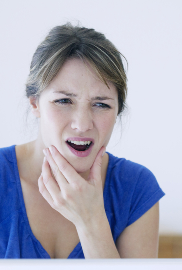 الام الفك تدل على ارتفاع نسبة الكوليسترول في الدم